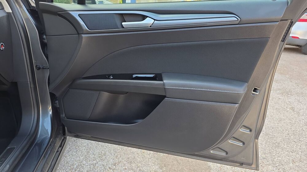 Mondeo 2.0 EcoBlue 150 BVA8 Titanium Business 2020 occasion 10200 Couvignon