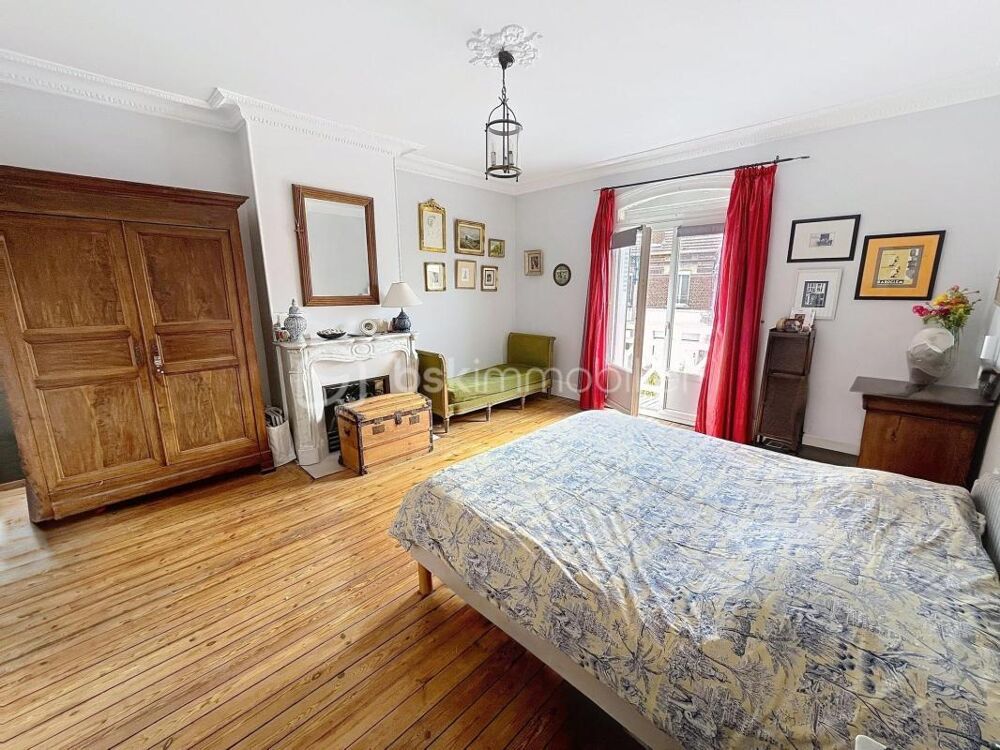 Vente Propriété/Château MAISON DE CARACTERE AVEC  JARDIN ET DÉPENDANCE La fere