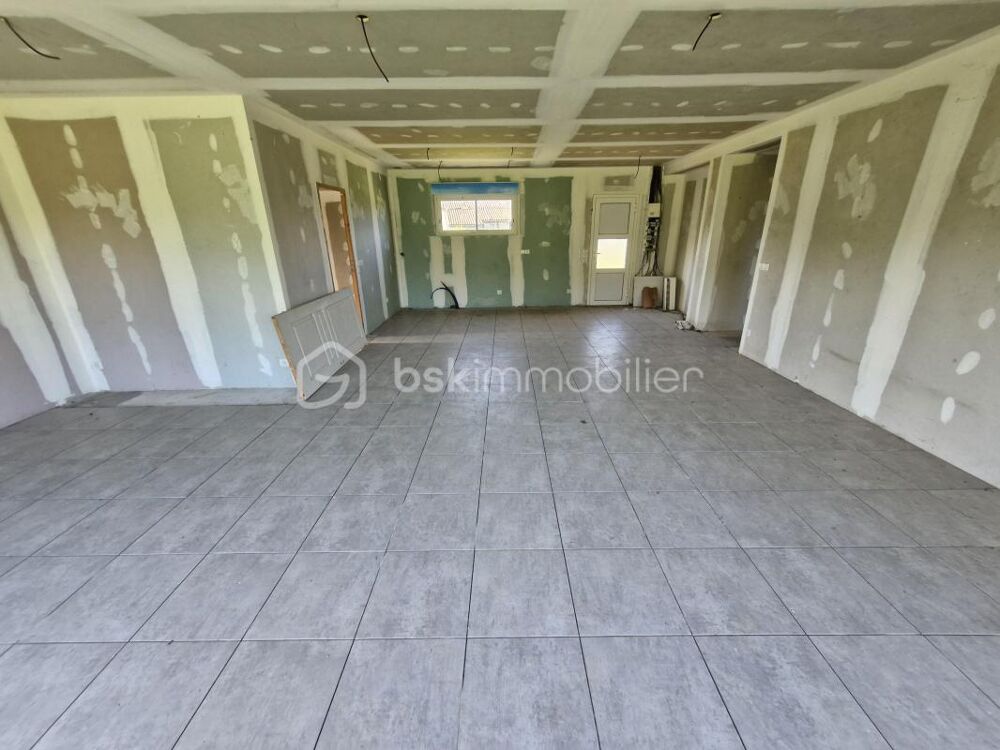 Vente Maison Charmante maison de 100m2 à finir de sublimer sur son terrain de 2135m2 à Menesplet Menesplet