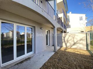  Appartement  vendre 2 pices 76 m