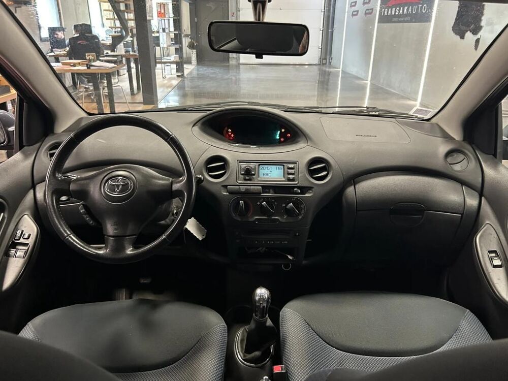 Yaris 1.4 D-4D 75CV 2005 occasion 74330 Poisy