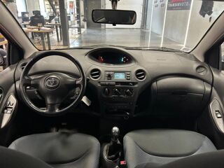 Yaris 1.4 D-4D 75CV 2005 occasion 74330 Poisy