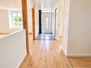  Propriété/château à vendre 7 pièces 106 m²
