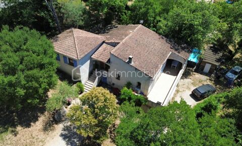  Maison de 151 m² avec fort potentiel d'aménagement Maison - 5 pièce(s) - 151 m²