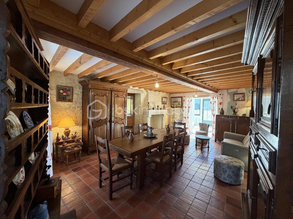 Vente Maison Maison de caractère de 259 m² Bayeux