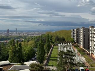  Appartement � vendre 5 pi�ces 131 m�