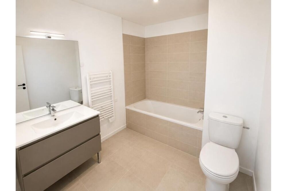 Vente Maison Maison T4 de 92m² à Pélissanne Pelissanne