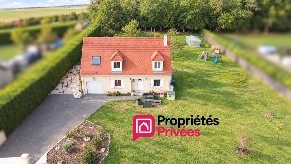 Vente Maison Maison 130m2 5 chambres garage Abri de jardin 2500m2 jardin 315000 FAI Garennes sur eure