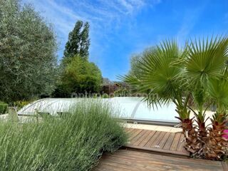 Vente Maison Maison 110m² - 6 pièces - 4 chambres - Terrain avec terrasse et piscine à Cormery (37) Cormery