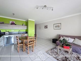  Appartement � vendre 4 pi�ces 77 m�