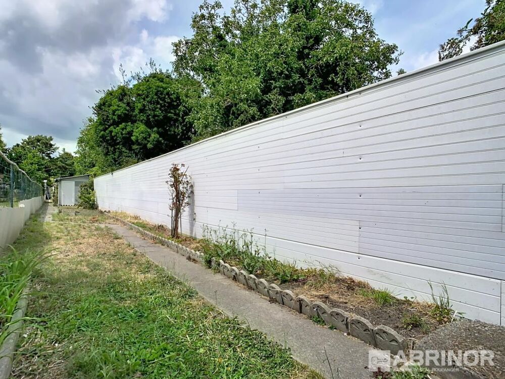 MAISON 2 CHAMBRES JARDIN GARAGE