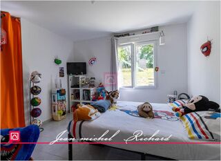 Maison � vendre 5 pi�ces 248 m�