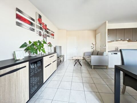   Dernier �tage - Magnifique T4 lumineux avec toit-terrasse � LONGVIC ! Appartement - 4 pi�ce(s) - 74 m�