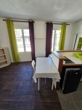  Appartement à louer 1 pièce 22 m²