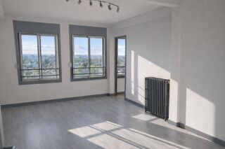  Appartement à louer 3 pièces 53 m²