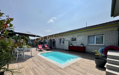   Maison plain-pied lumineuse avec piscine + appartement ind�pendant sur un terrain de 572m� Maison - 6 pi�ce(s) - 211 m�