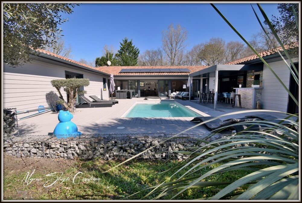 Vente Propriété/Château VILLA D'ARCHITECTE DE PLAIN-PIED de 182 m² à vendre 5 pièces SOUSTONS (40) à 500 m du lac Soustons