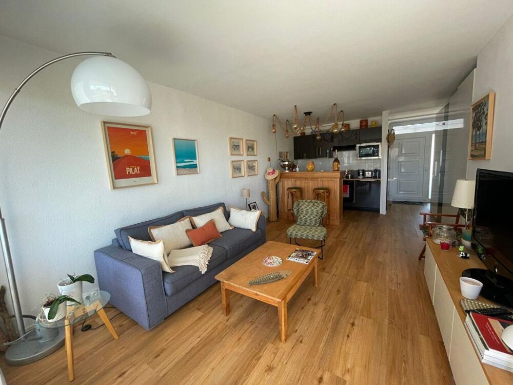 Vente Appartement ARCACHON - AIGUILLON. Appartement rénové. 3 pièces. 48 m² Arcachon