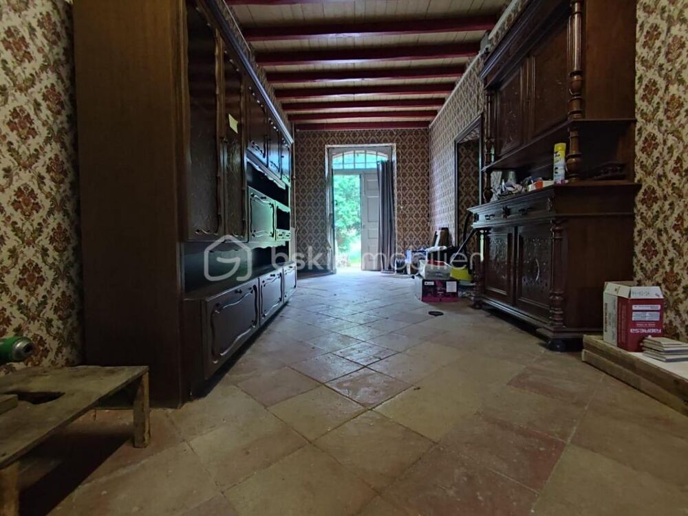 Ensemble immobilier au calme