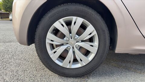 208 1.2 VTI 82 Active 2013 occasion 60130 Lieuvillers