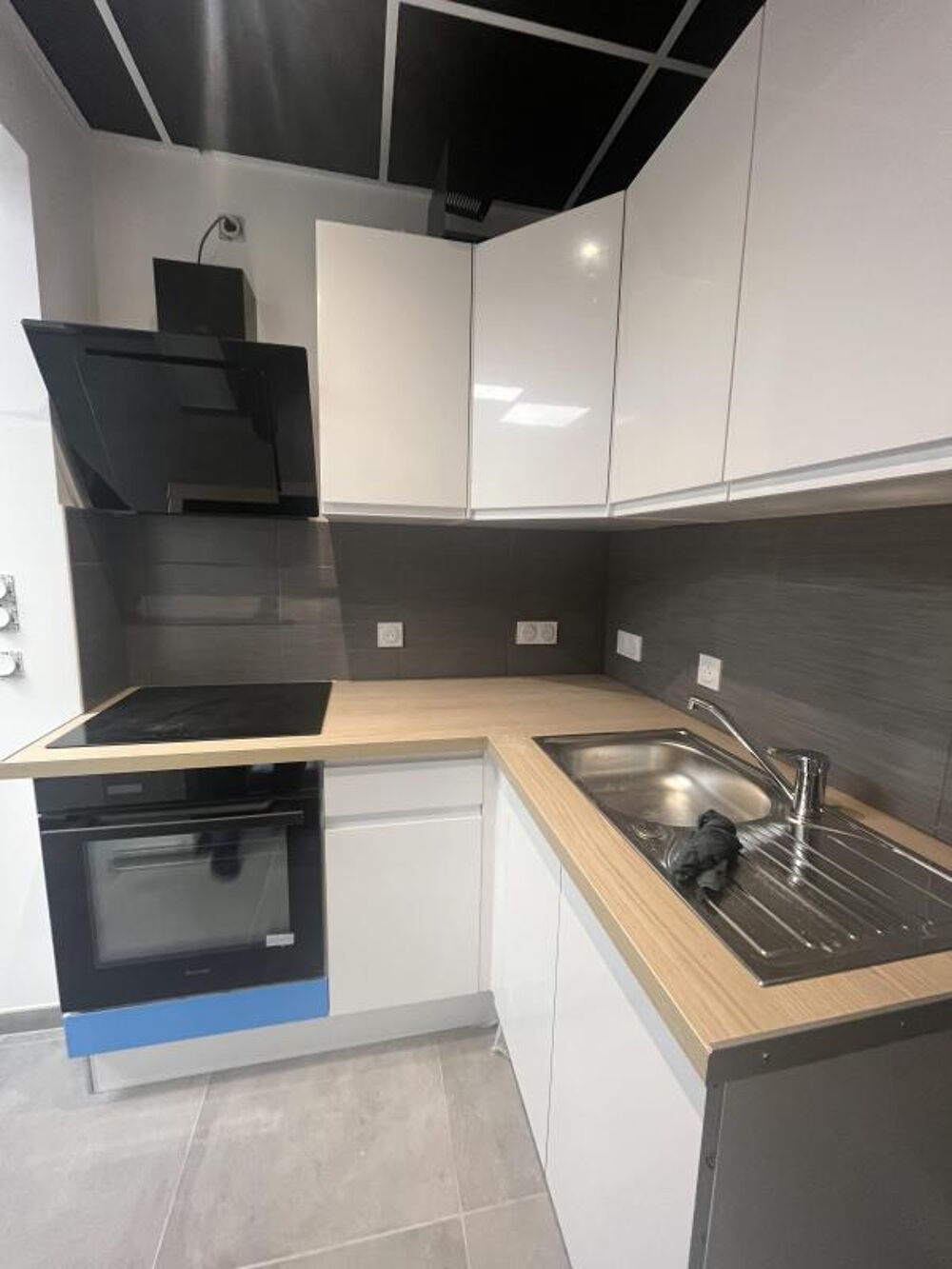 Location Appartement LOCATION T2 ONET LE CHATEAU SANS FRAIS D'AGENCE Onet le chateau