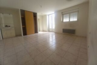  Appartement à louer 2 pièces 46 m²