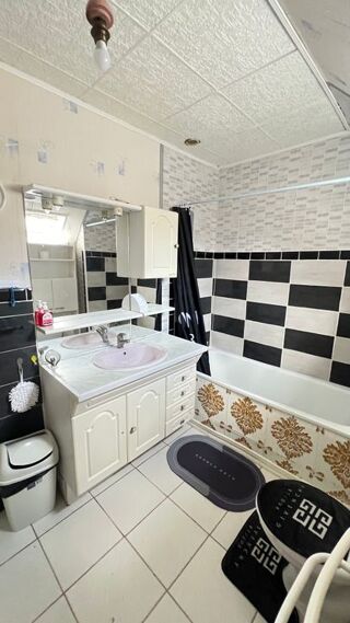  Appartement � louer 1 pi�ce 14 m�