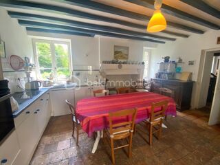  Propri�t�/ch�teau � vendre 10 pi�ces 311 m�