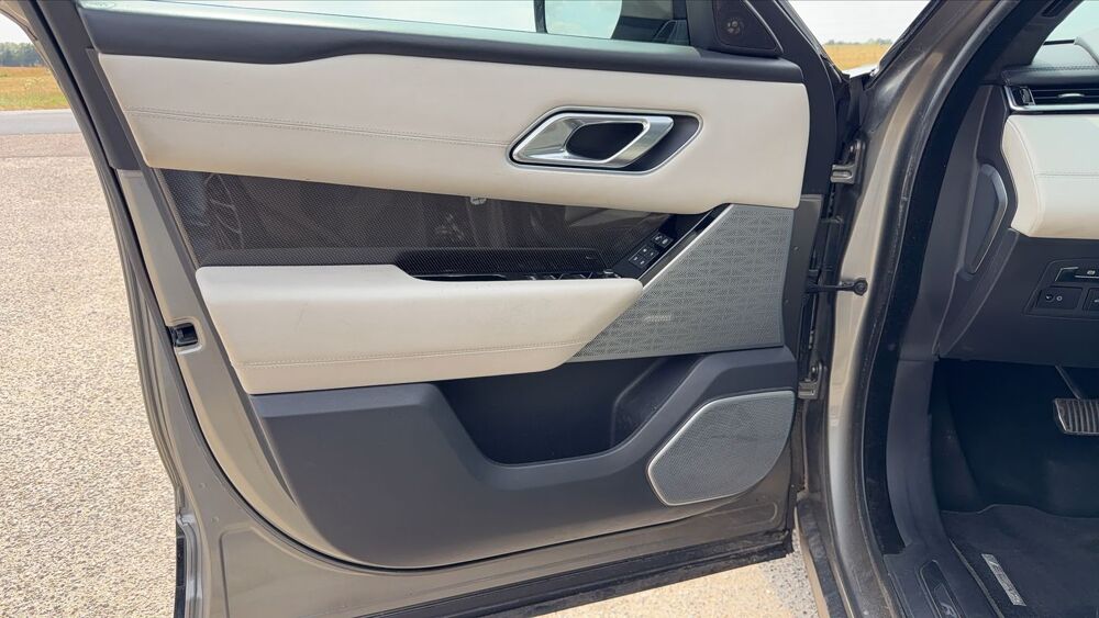 Range rover velar 3.0 D 300 4WD BVA8 First Edition 2017 occasion 76230 Isneauville