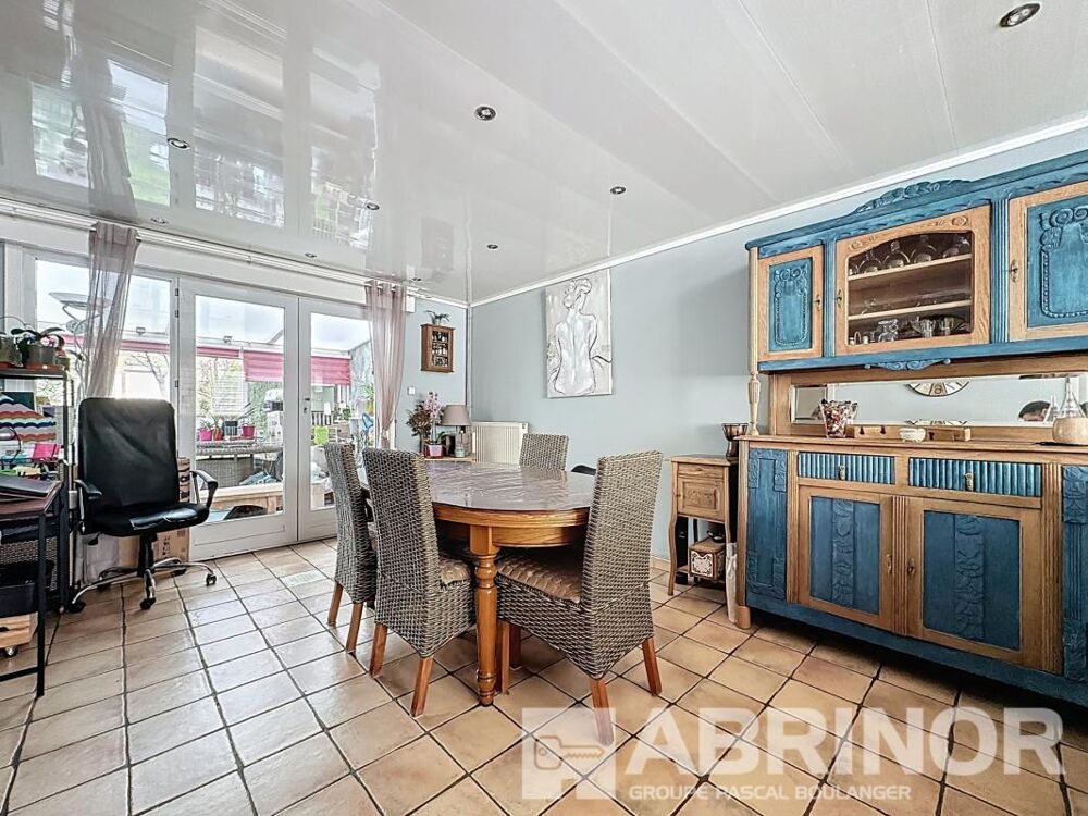 Vente Maison Maison de 85 m², 3 chambres, véranda, comble aménageable, jardin et parking Linselles