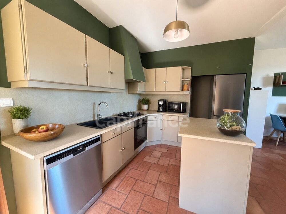 Appartement Duplex de 143 m2 dans maison de village avec terrasse à vendre 4 pièces (84)