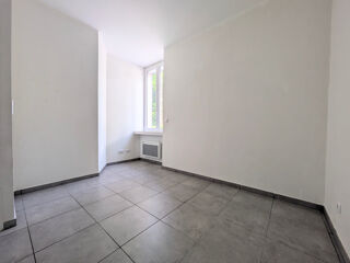 Appartement à louer 3 pièces 57 m²