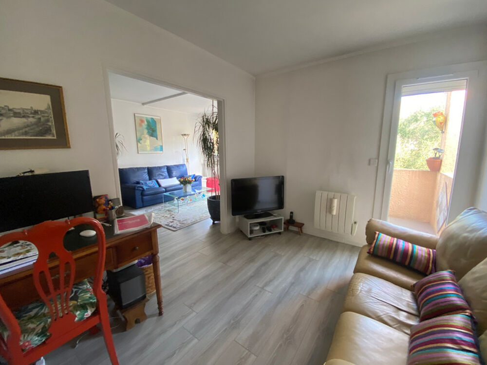 Appartement à vendre 4 pièces MOUGINS (dernier étage)