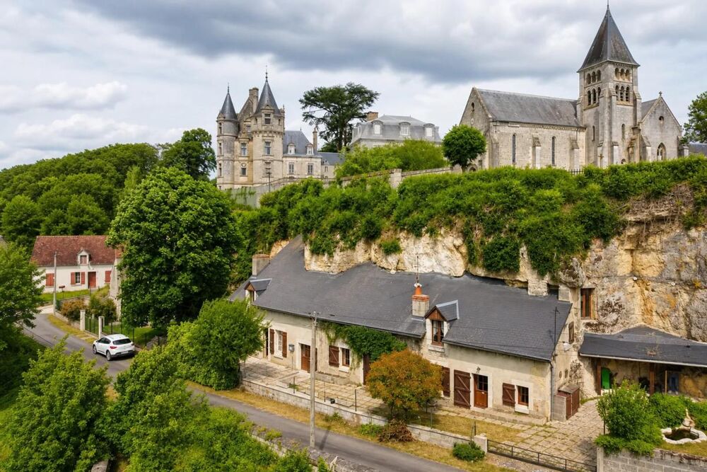 Vente Propriété/Château Maison de 7 pièces de 168 m² à Châteauvieux Chateauvieux