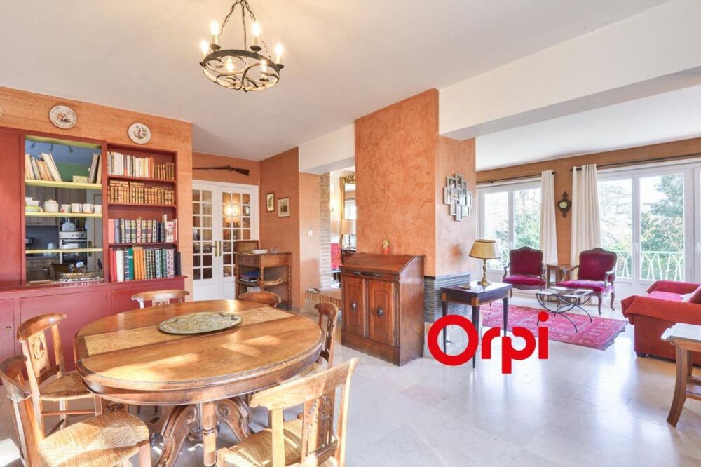 � vendre  Propri�t�/ch�teau �cully (69130)