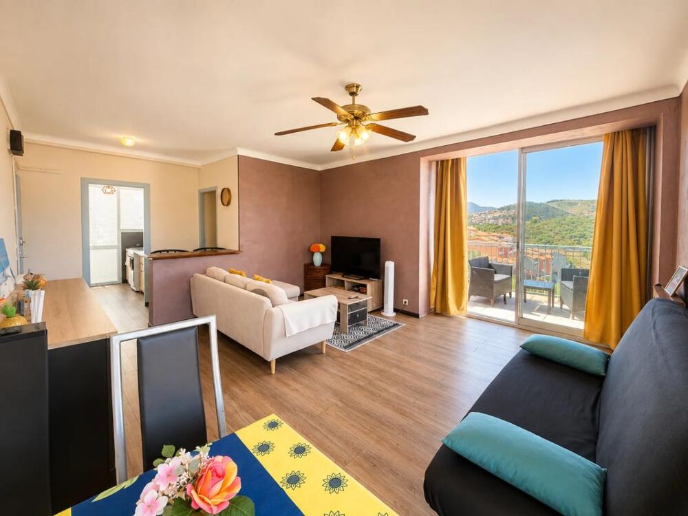 BANYULS SUR MER, GRAND T2 DE 51 M2 AVEC VUE