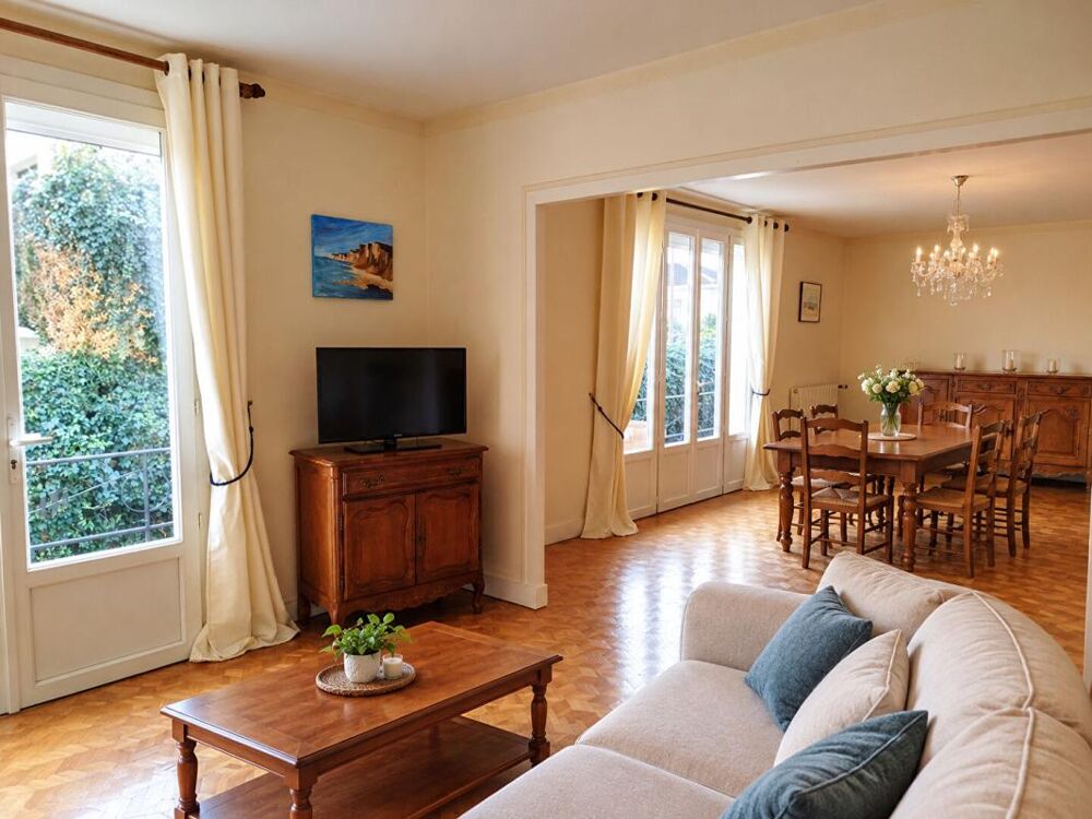 Vente Maison Maison plain-pied , 3 chambres , jardin  clos 500  m² , COGNAC-CHATEAUBERNARD Chateaubernard