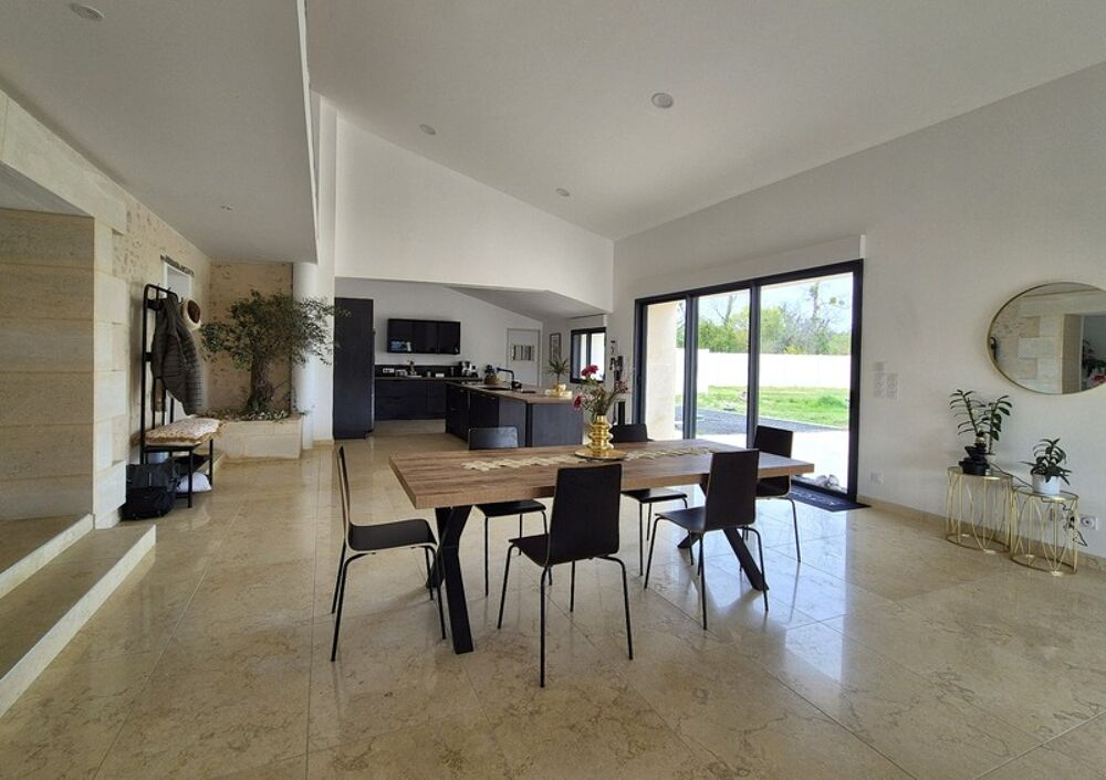 � vendre  Maison Berson (33390)