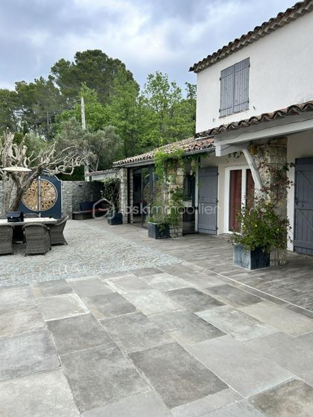 TRES BELLE VILLA A TOURRETTES