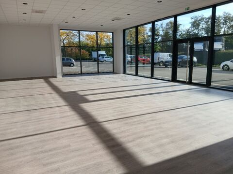 A LOUER - BATIMENT D'ACTIVITE 4050 25000 Besancon