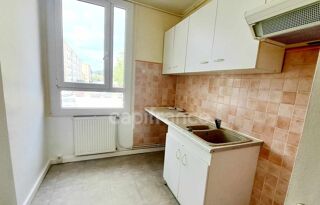  Appartement  vendre 4 pices 64 m