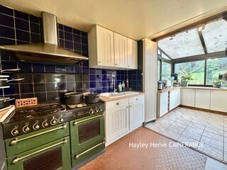  Maison à vendre 15 + pièces 336 m²