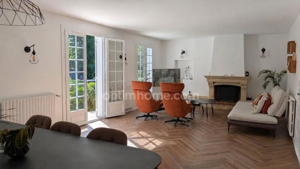 Vente Maison Propriété d'exception CESTAS REJOUIT 235 m2 6 chambres garage et piscine Cestas