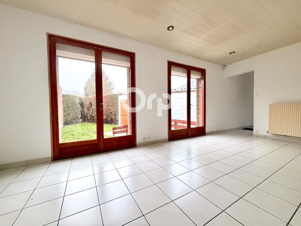 SEMI PLAIN PIED DE 113M3 3 CHAMBRES GARAGES
