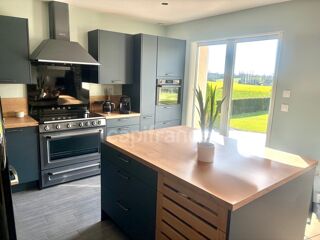  Maison � vendre 8 pi�ces 226 m�