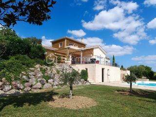  Maison � vendre 7 pi�ces 220 m�