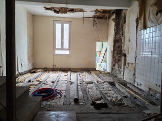  Immeuble  vendre 11 pices 240 m