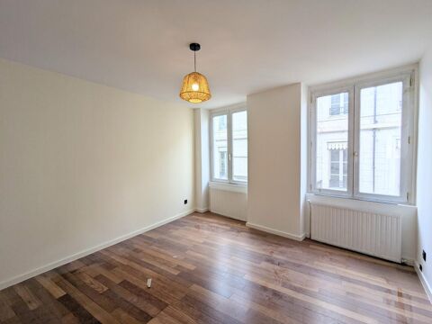  Appartement � louer 4 pi�ces 77 m�