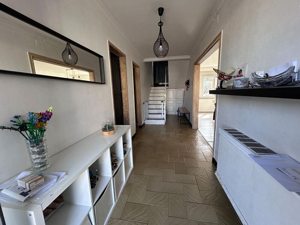 Vente Maison CHATELLERAULT  - PAVILLON FAMILIAL DE 166 M² - 6 CHAMBRES + PIÈCES MODULABLES - TERRAIN CLOS DE 577 M² Chatellerault