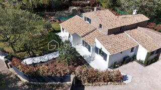  Villa � vendre 6 pi�ces 208 m�